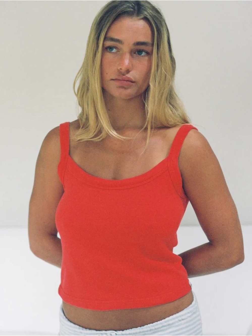 Merge Breeze tank in poppy size L